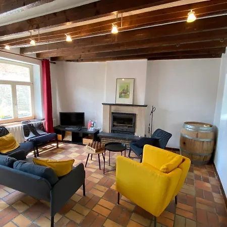La Petite Maison - 8 Pers 度假居 Walcourt